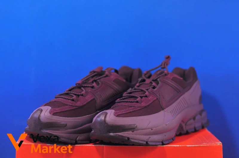 Nike Zoom Vomero Roam Burgundy Crush HQ2181-500 — фото 2