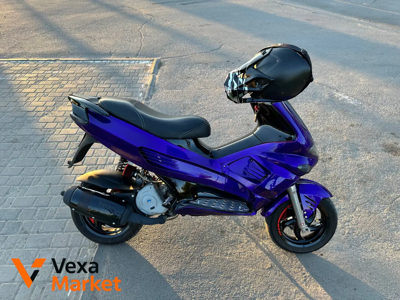 Скутер Gilera Runner 180 2t