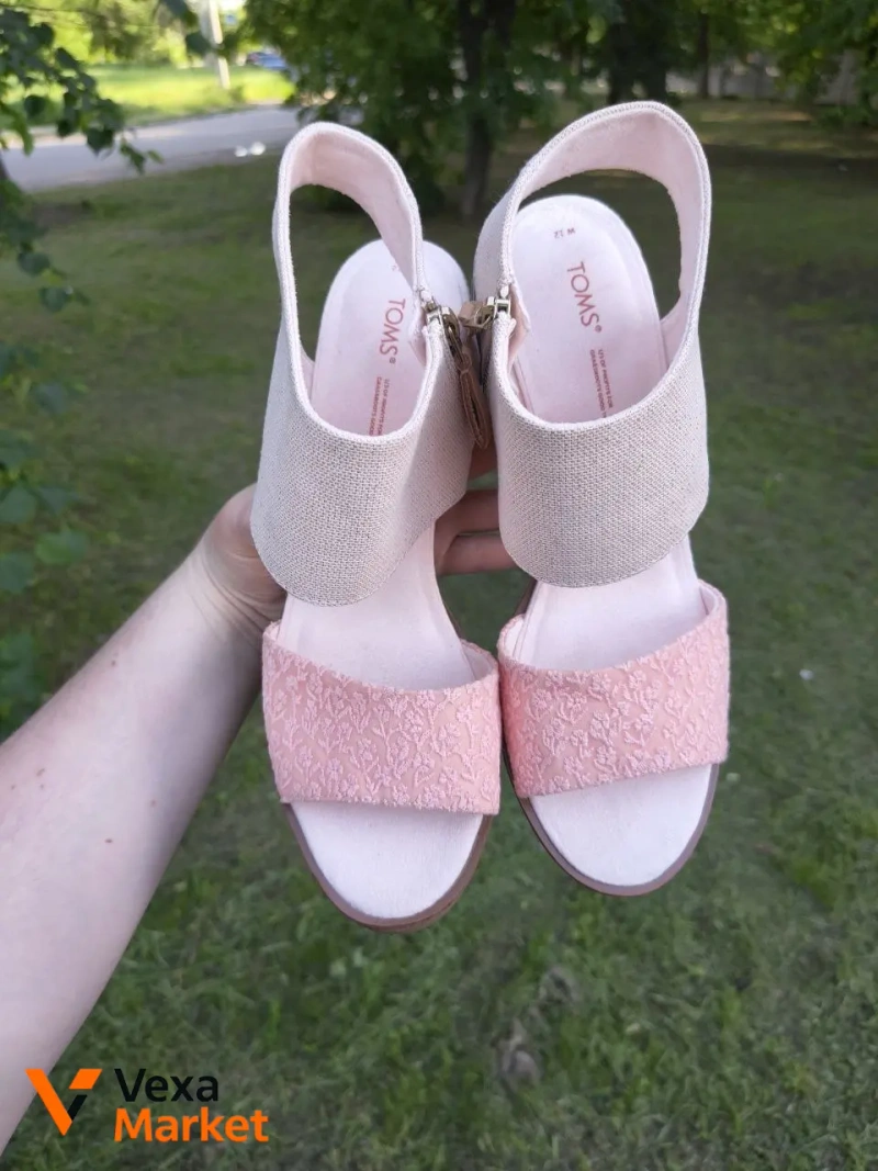 Босоніжки TOMS персикові з золотим відливом — фото 6