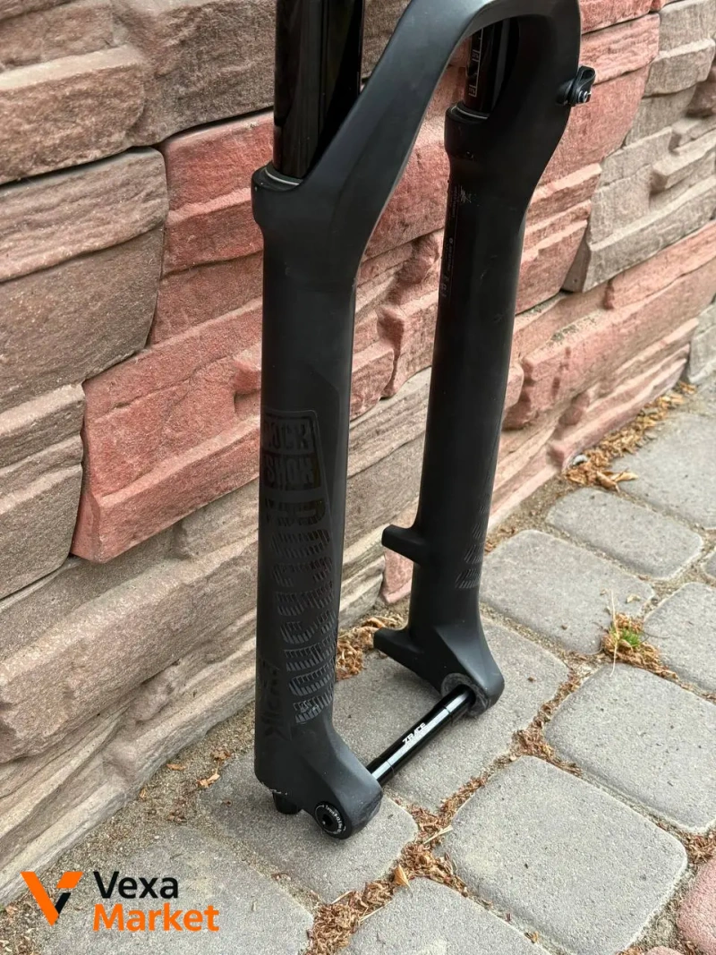 Rock Shox Lyrik RC 160mm 29 Boost вилка — фото 4