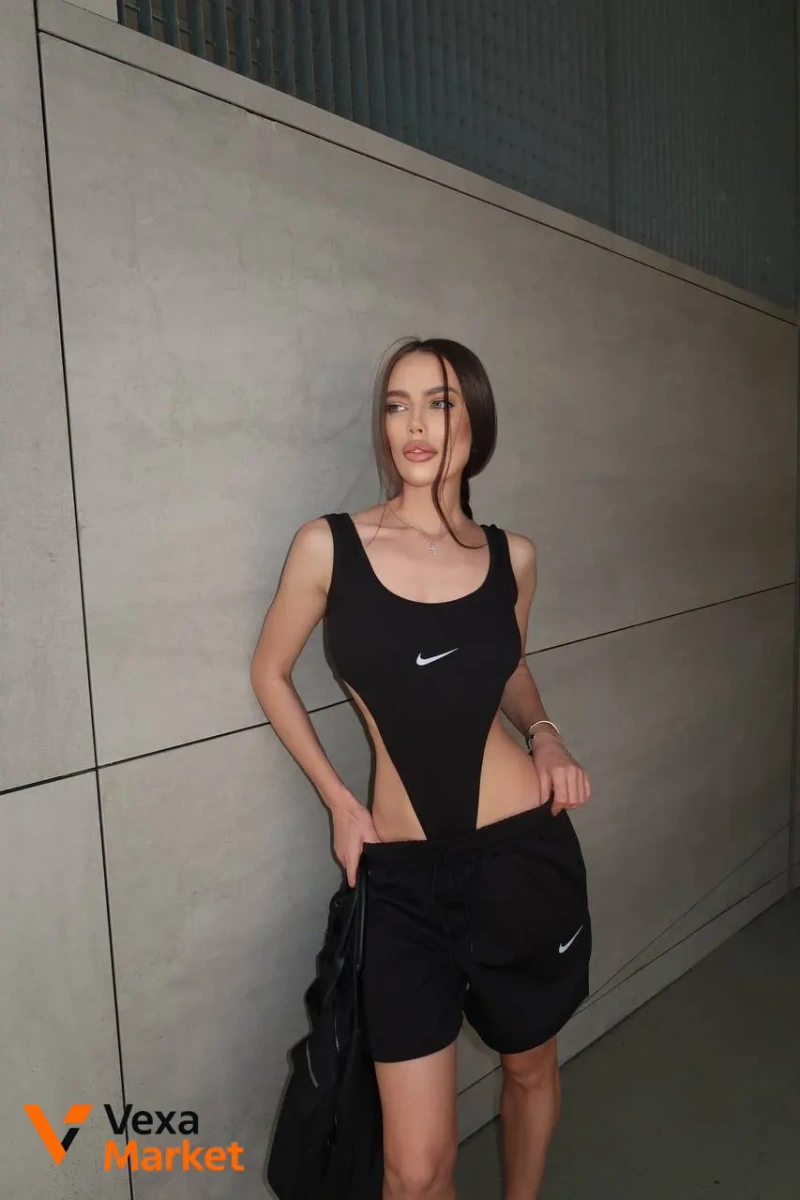 Костюм Nike жіночий (боді + шорти) — фото 4