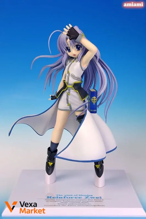 Magical Girl Lyrical Nanoha StrikerS - Reinforce II Complete Figure