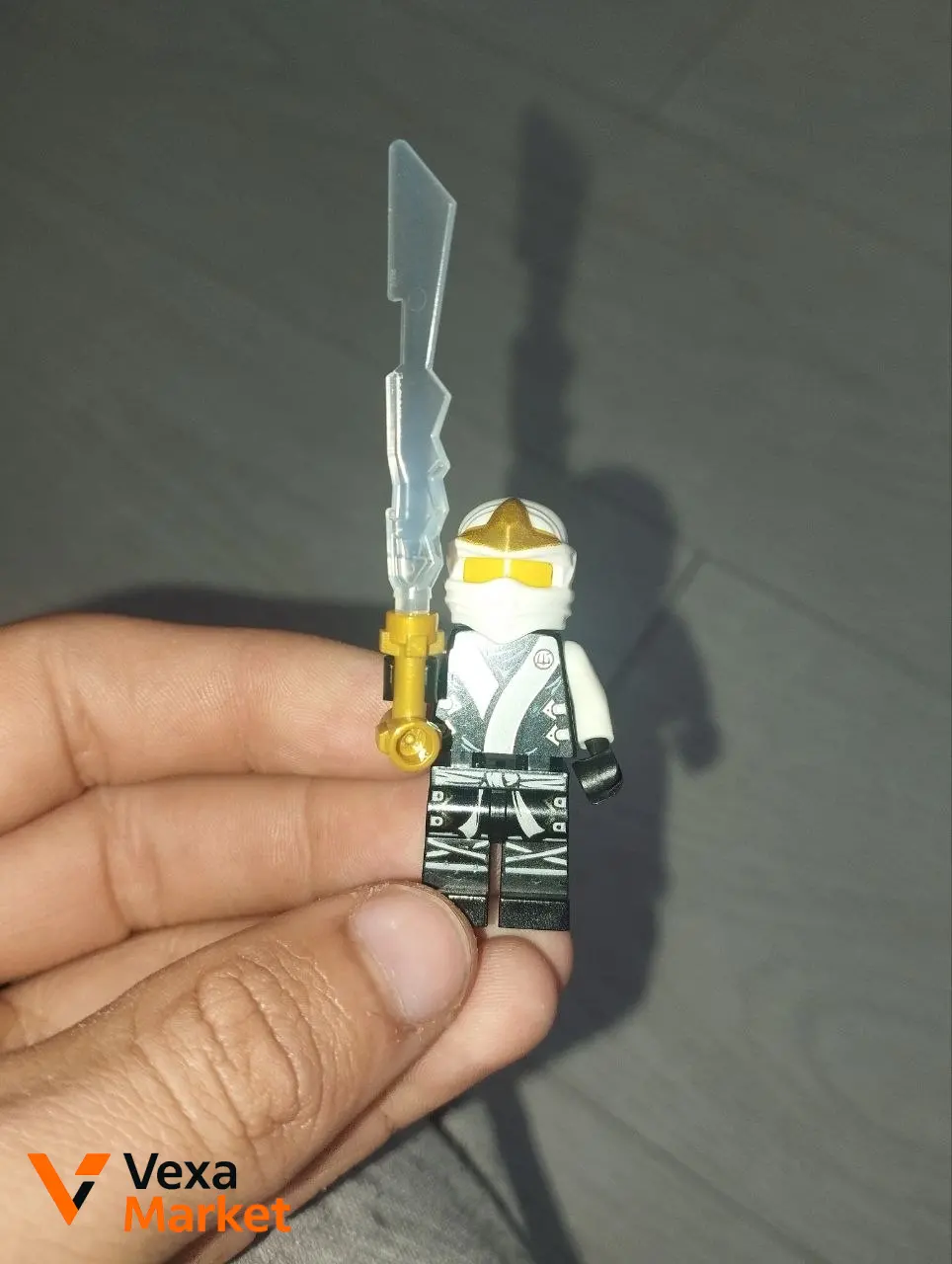 Lego Ninjago фигурка с оружием