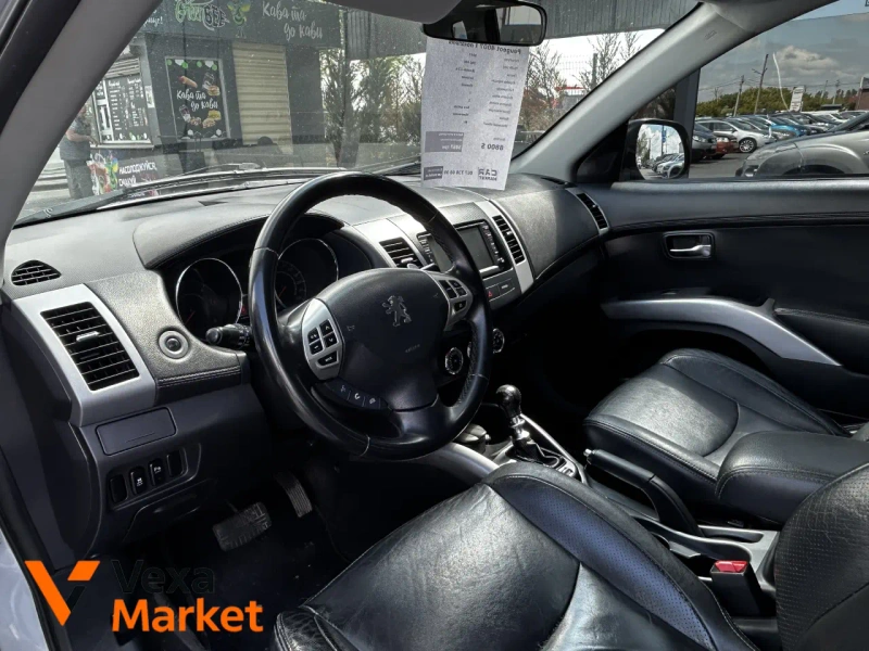 Peugeot 4007 I покоління 2011 Дизель 2.2 л. Автомат Сірий — фото 4