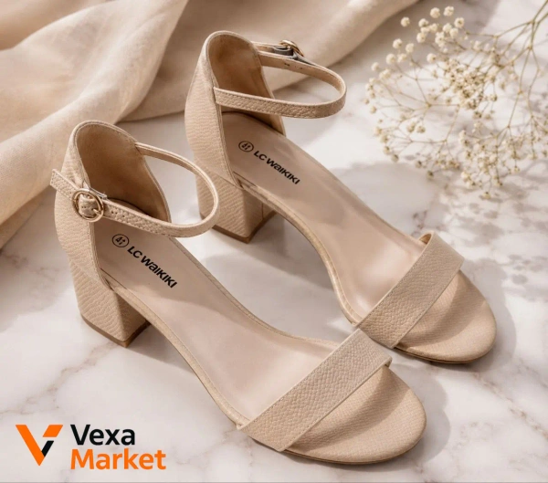 Босоніжки LC Waikiki бежеві розмір 41