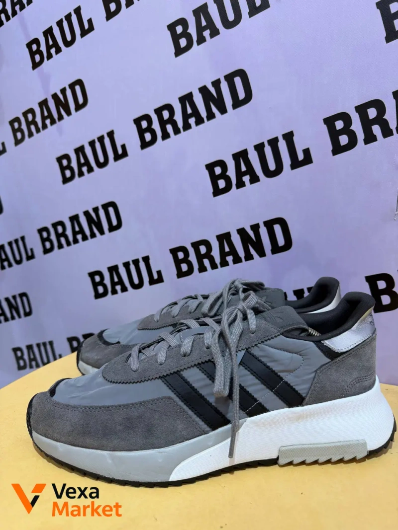 Кросівки Adidas Розмір 48 — фото 3