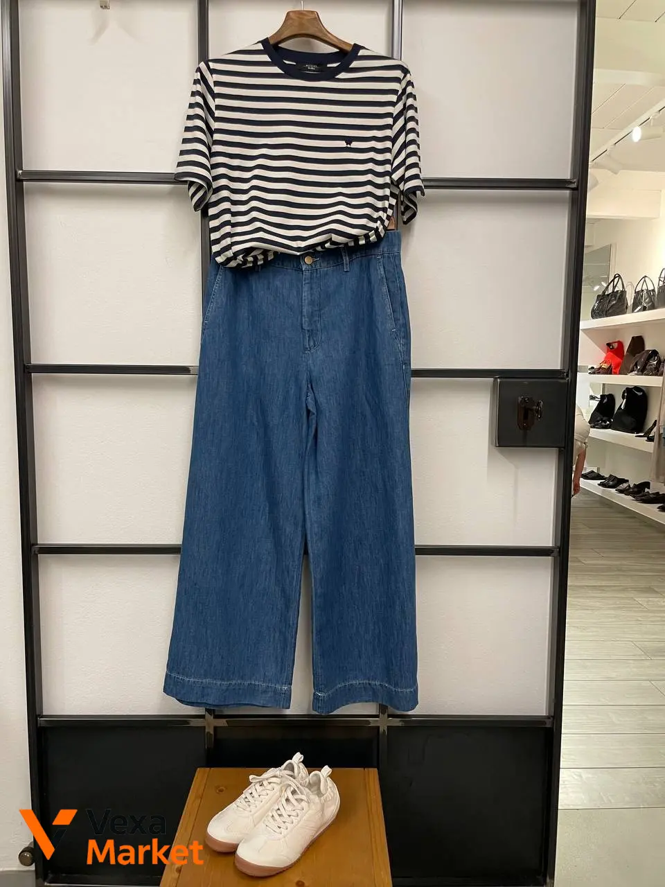 Футболка MaxMara Weekend жіноча смугаста розмір M, L, XL