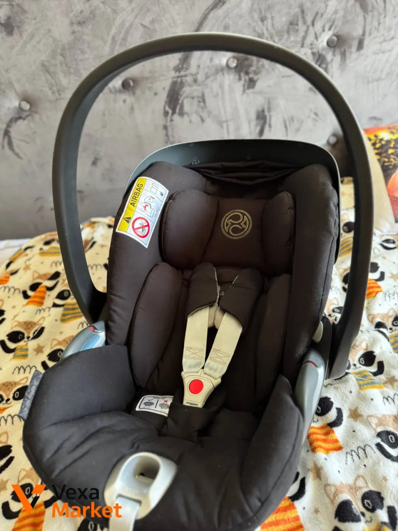 Автокрісло Cybex Cloud Z i-Size Deep Black-black — фото 3