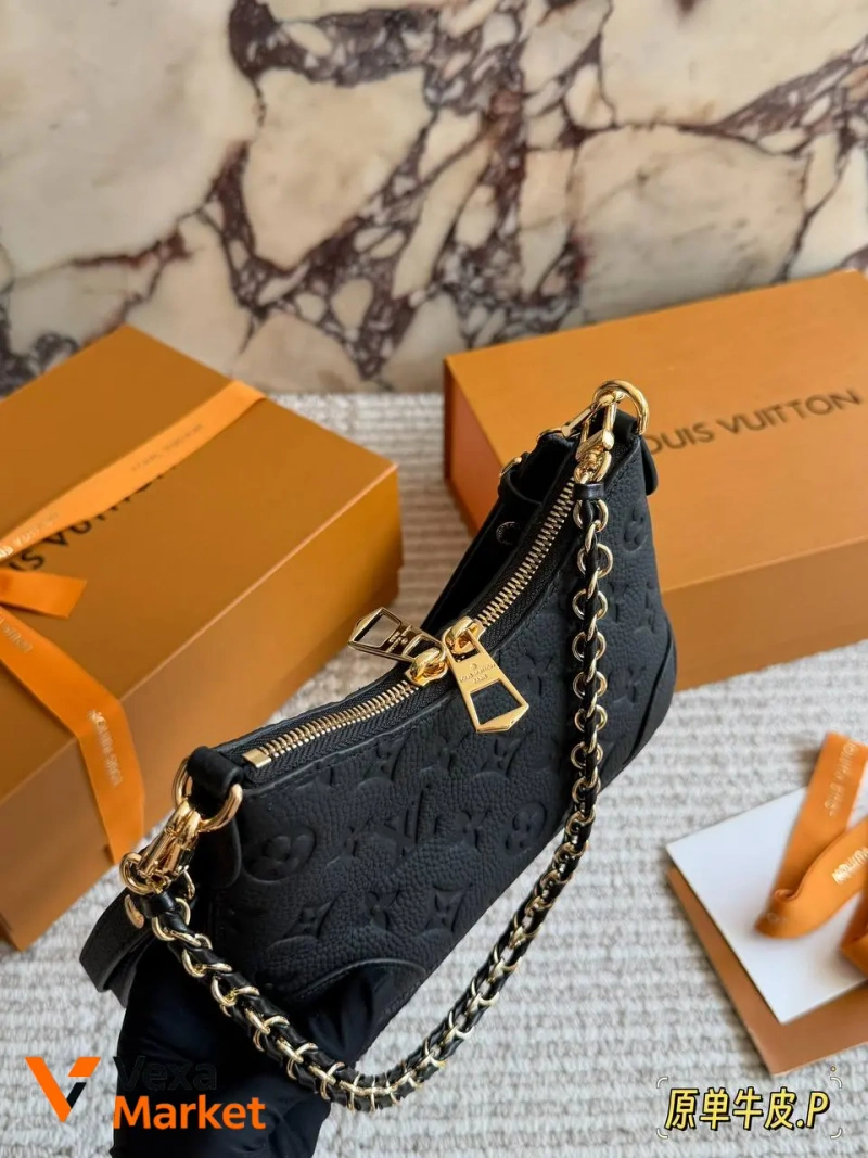 Louis Vuitton сумка шкіряна — фото 5