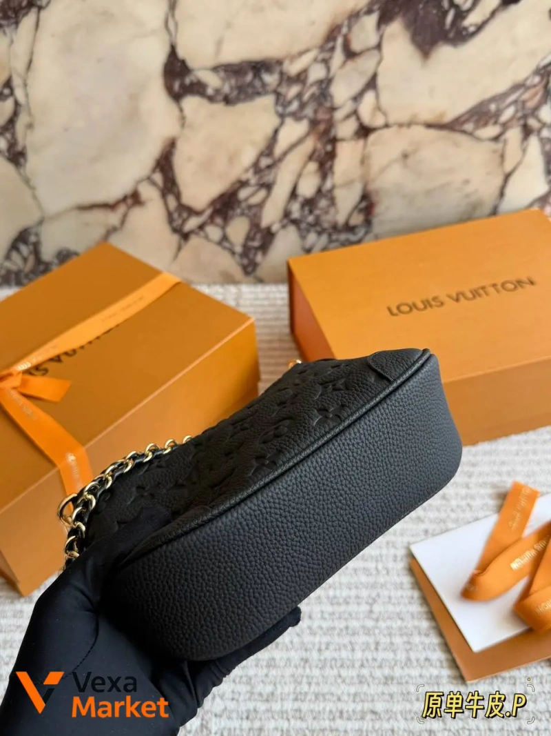 Louis Vuitton сумка шкіряна — фото 6