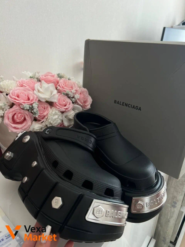 Крокси Balenciaga