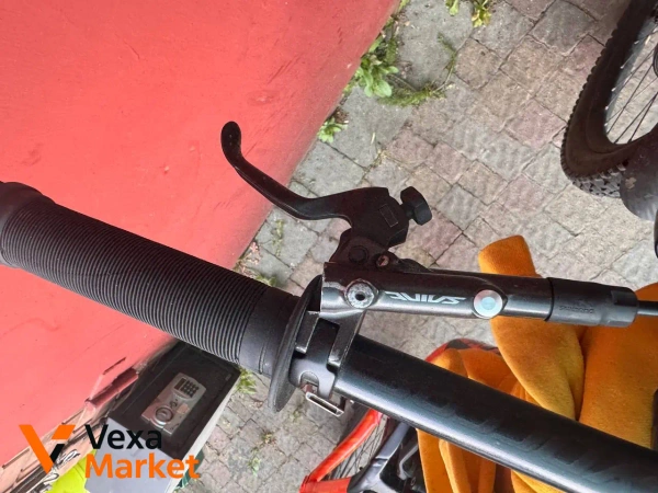 Shimano Saint Rockshox