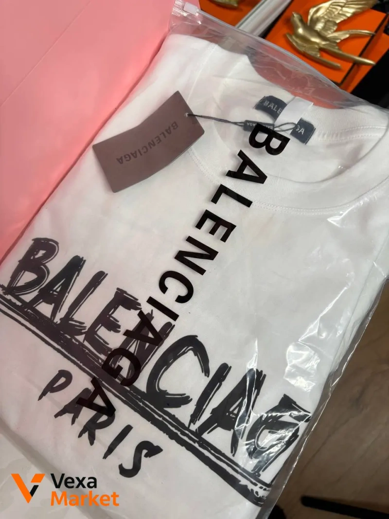 Футболка Balenciaga біла, розмір XL (підійде на L) — фото 4