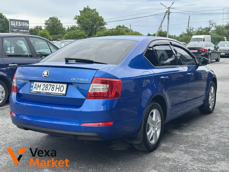 Skoda Octavia 2015 Синий, Газ/Бензин 1.6 л. — фото 2