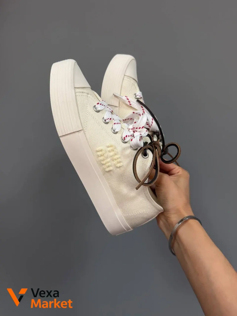 Miu Miu Washed Denim Light Cream Женские кроссовки — фото 7