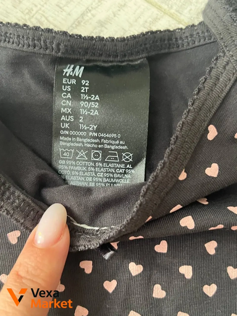 Комплект майок H&M 92 розмір та купальник Пеппа — фото 3