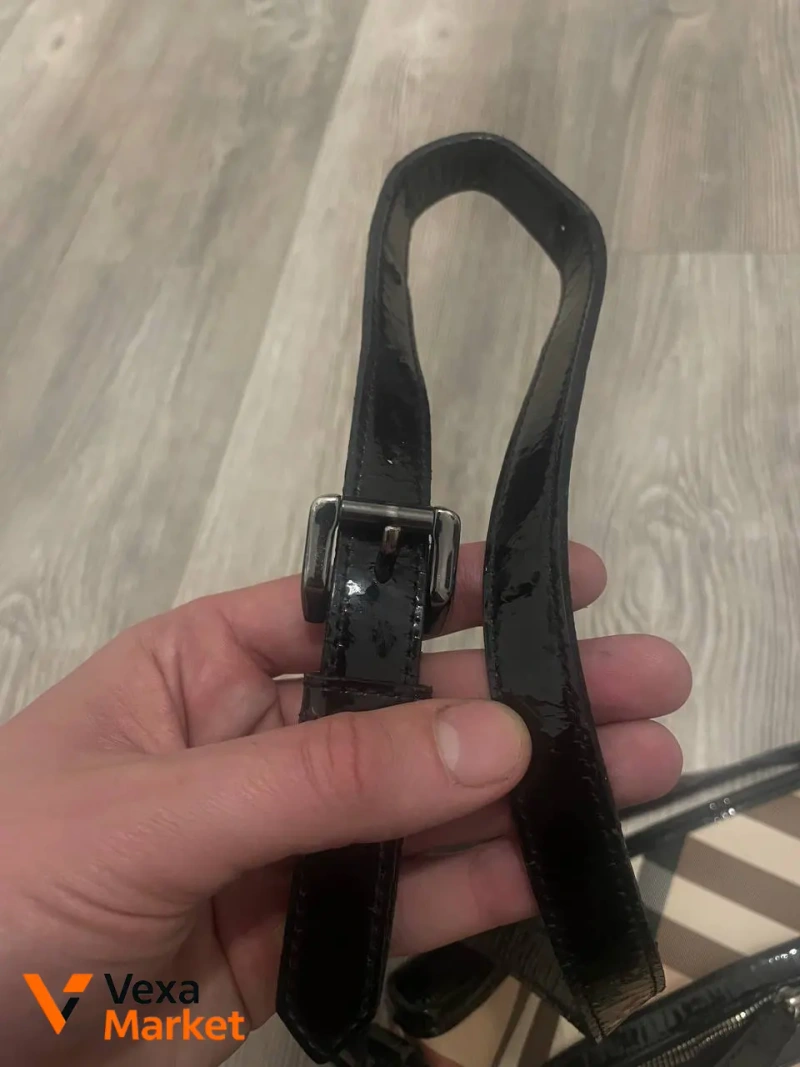 Сумка Burberry через плече — фото 3