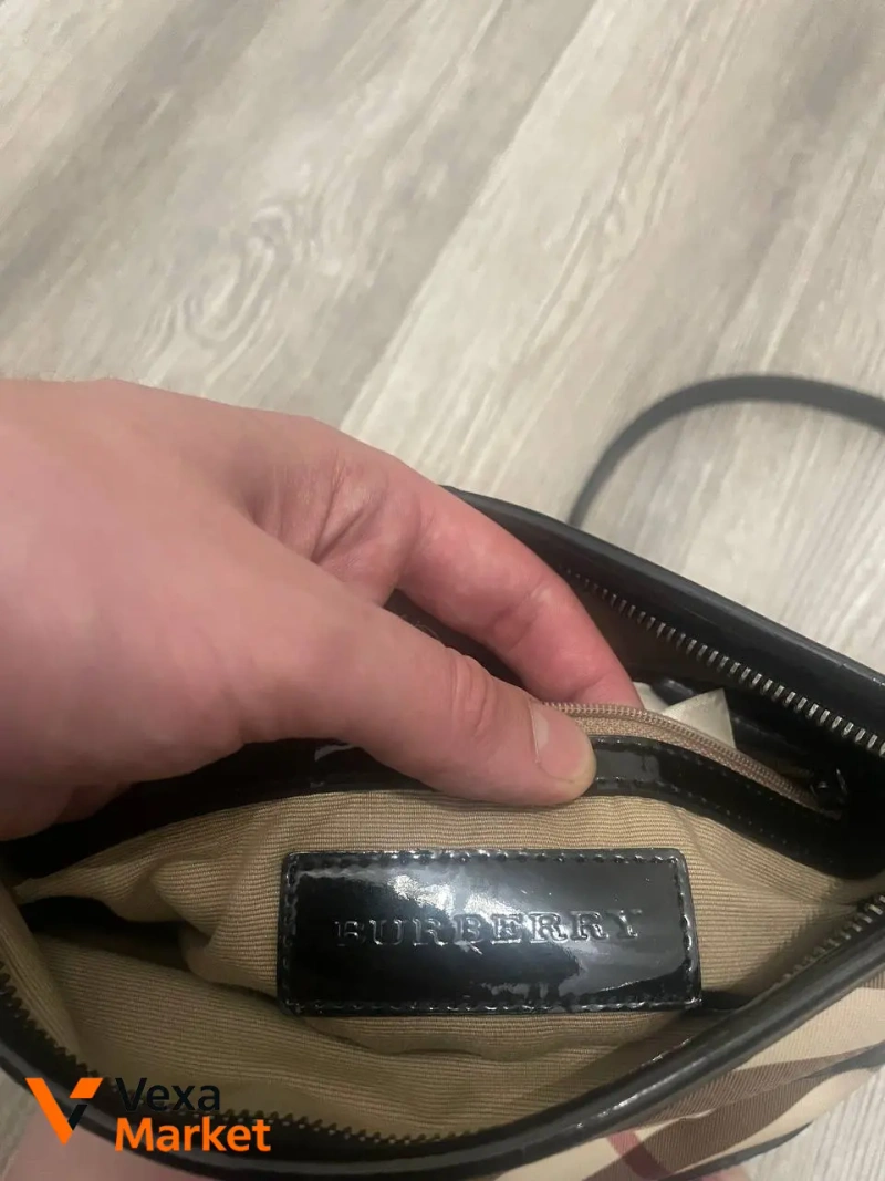 Сумка Burberry через плече — фото 6