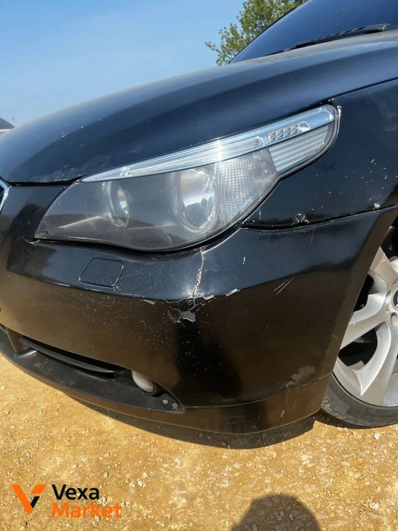 Бампер BMW 5 series E60 под реставрацию с туманками и ноздрями — фото 2
