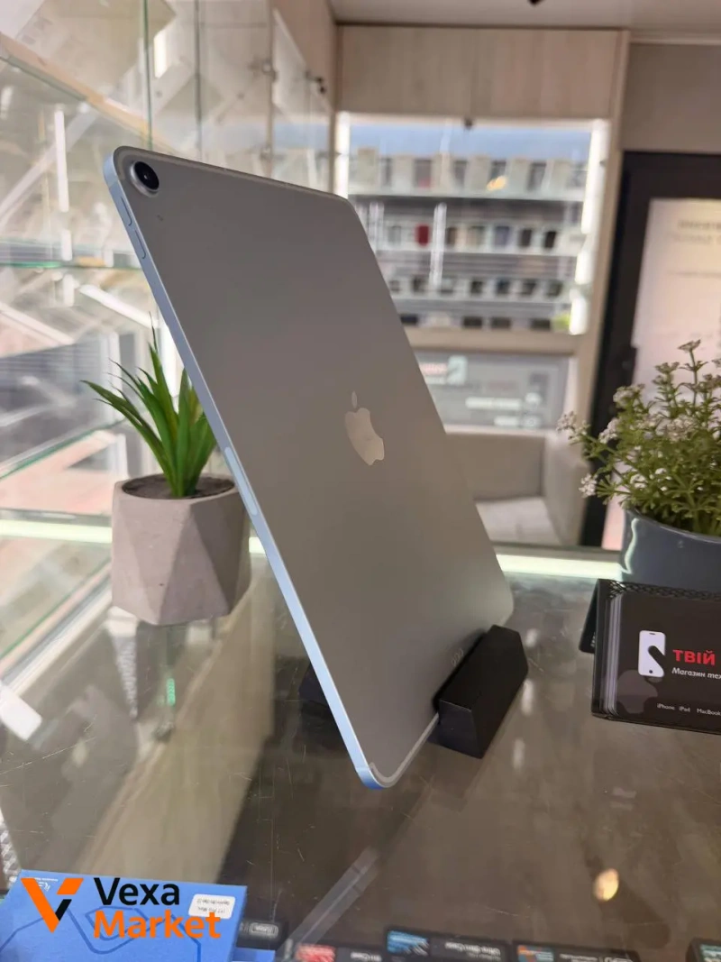 iPad Air 2026 M4 256 GB Blue LTE — фото 3