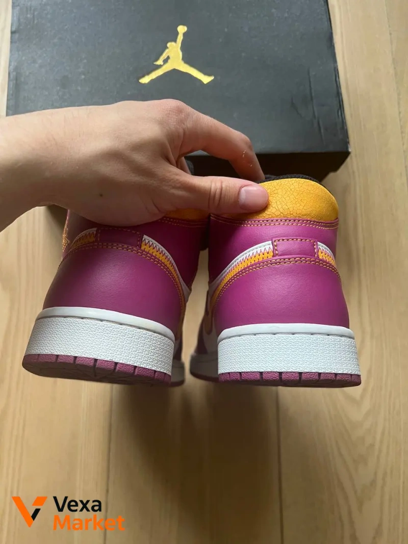 Кросівки Nike Air Jordan 1 Mid "Dia De Muertos" Розмір 43 — фото 4