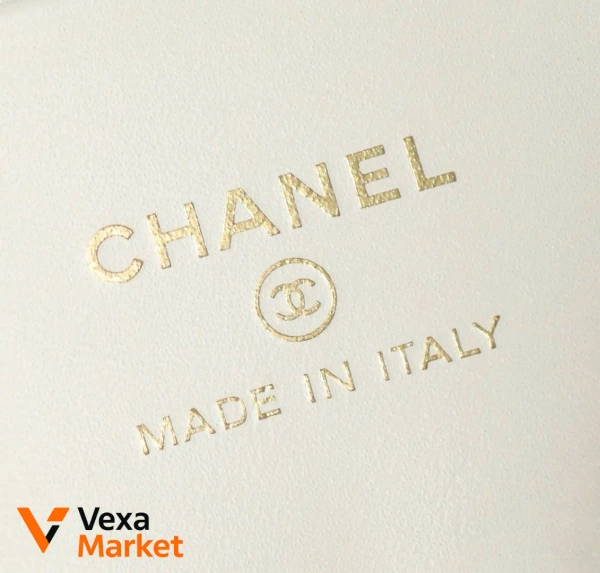 Сумка Chanel Vanity из зернистой кожи теленка