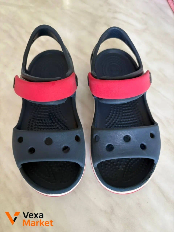 Crocs C9 сандалии детские