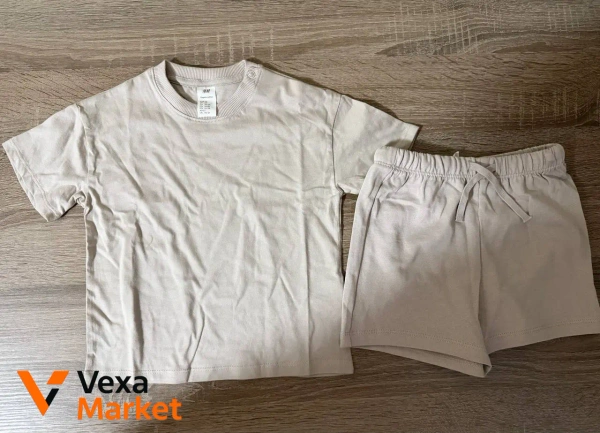 Комплект детский H&M футболка и шорты