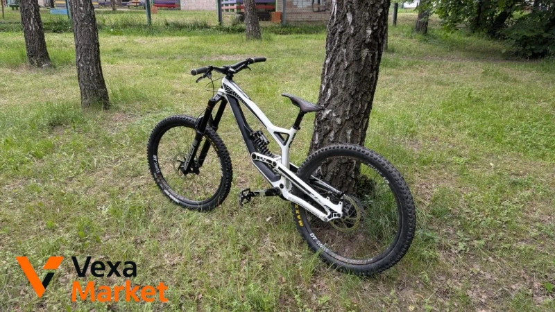 Велосипед YT Tues MK2 CF Carbo 2017 — фото 2
