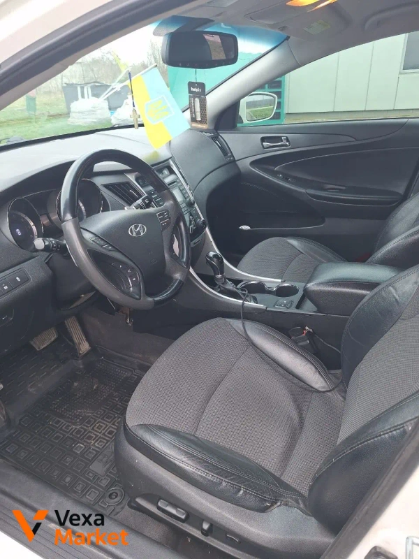 Hyundai Sonata 2.4 2013 Автомат