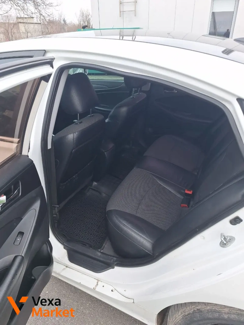 Hyundai Sonata 2.4 2013 Автомат — фото 2