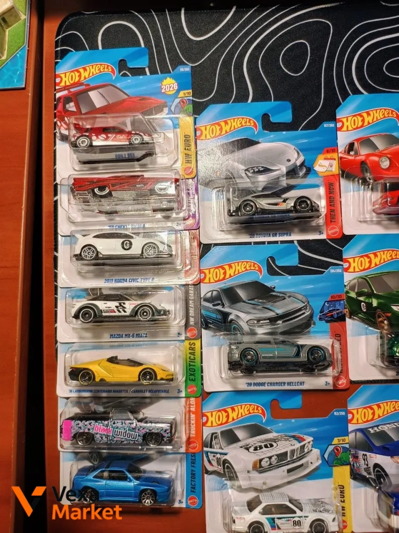 Колекційні моделі Hot Wheels — фото 3