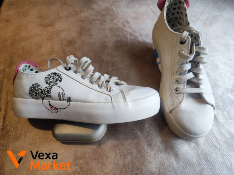 Кеды и кроссовки для девочки PRIMARK, Disney, O'NEILL, ZARA, Converse — фото 4