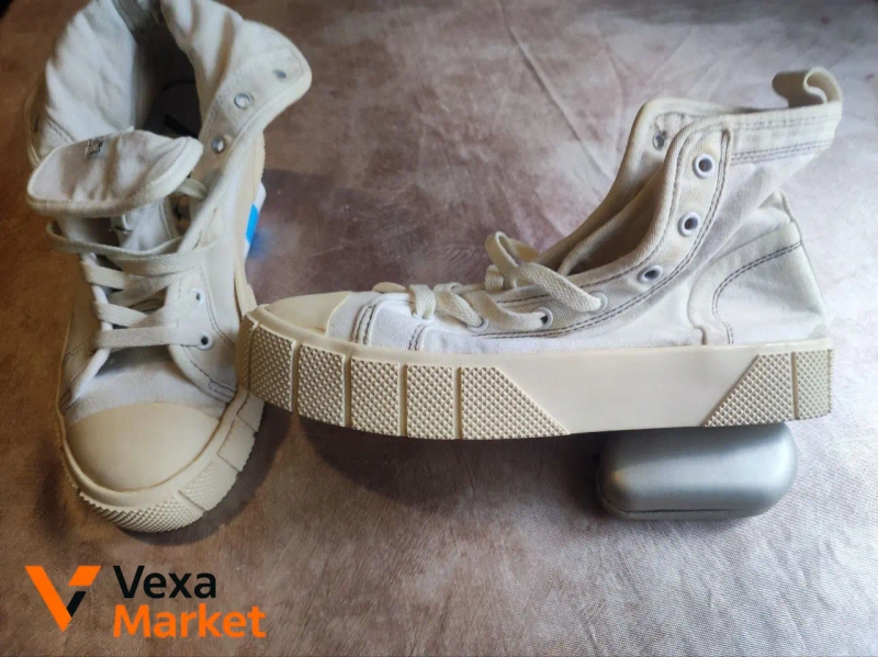 Кеды и кроссовки для девочки PRIMARK, Disney, O'NEILL, ZARA, Converse — фото 8