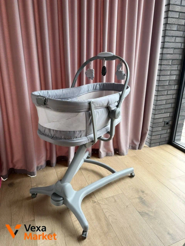 Chicco Baby Hug AIR 4в1 дитяче ліжечко, шезлонг, стільчик для годування