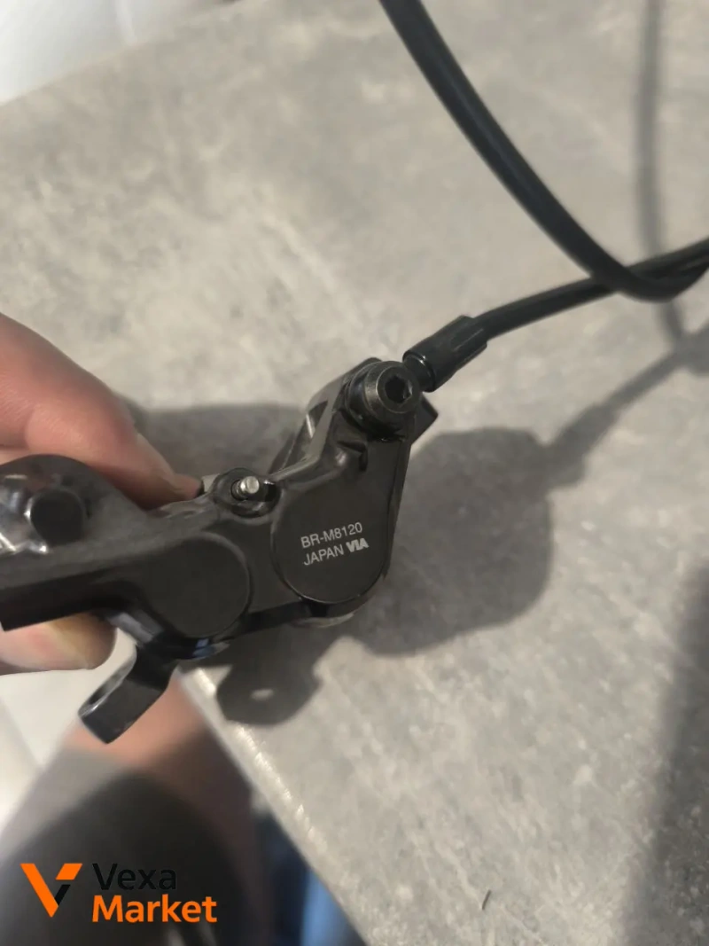 Гідравлічні гальма Shimano BR-M8120 — фото 2