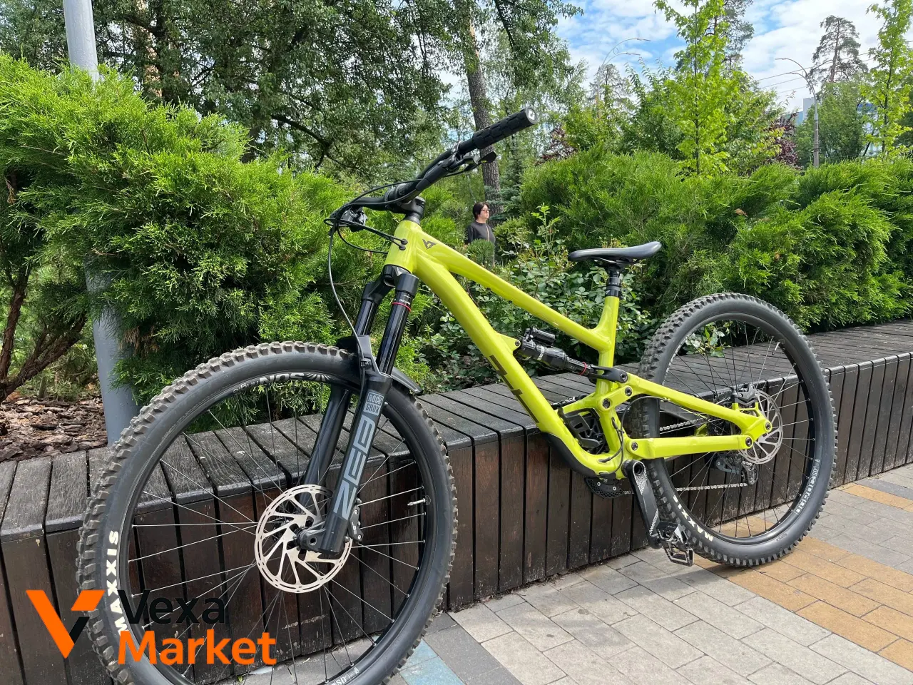 YT Capra Core 1 2023 (L) велосипед