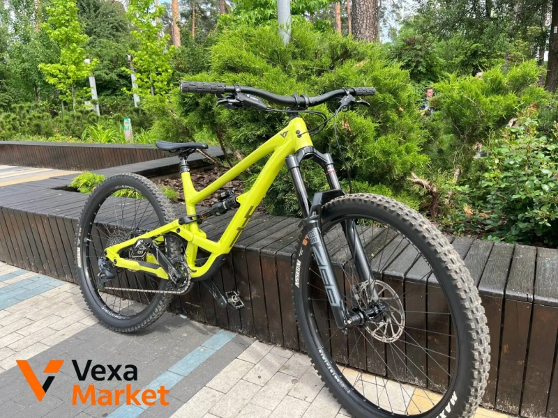 YT Capra Core 1 2023 (L) велосипед — фото 2