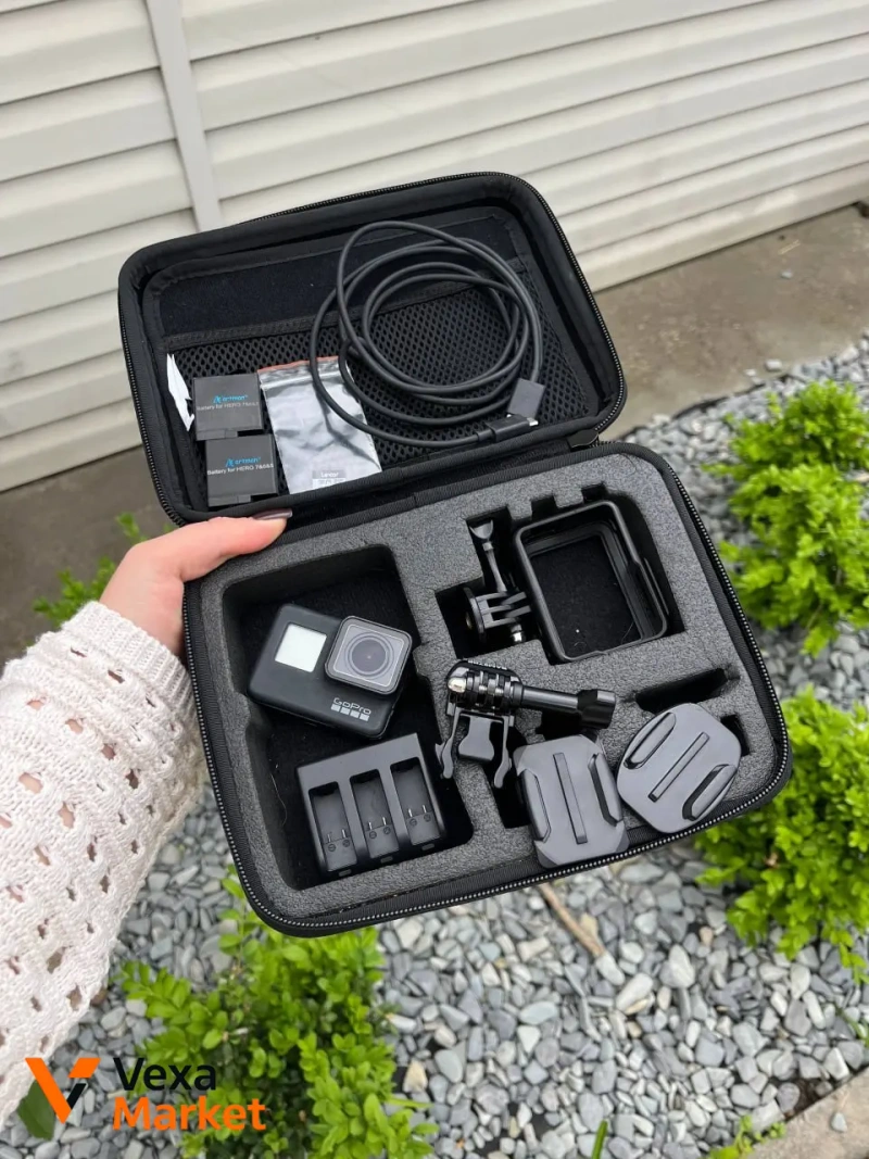Екшн-камера GoPro Hero 7 Black з двома акумуляторами — фото 2