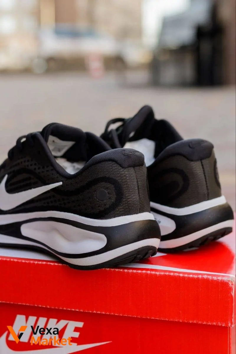 Nike Journey Run Black White — фото 6