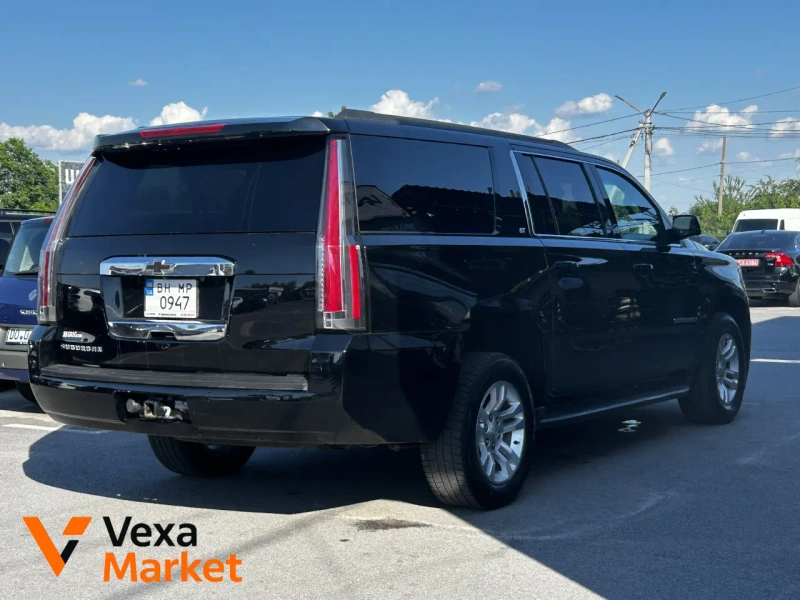 Chevrolet Suburban K2YC/G 2015 Бензин 5.3л Автомат Чорний — фото 2