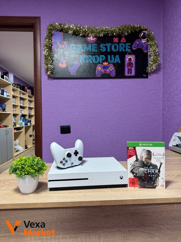 Xbox One S з дисководом та грою The Witcher