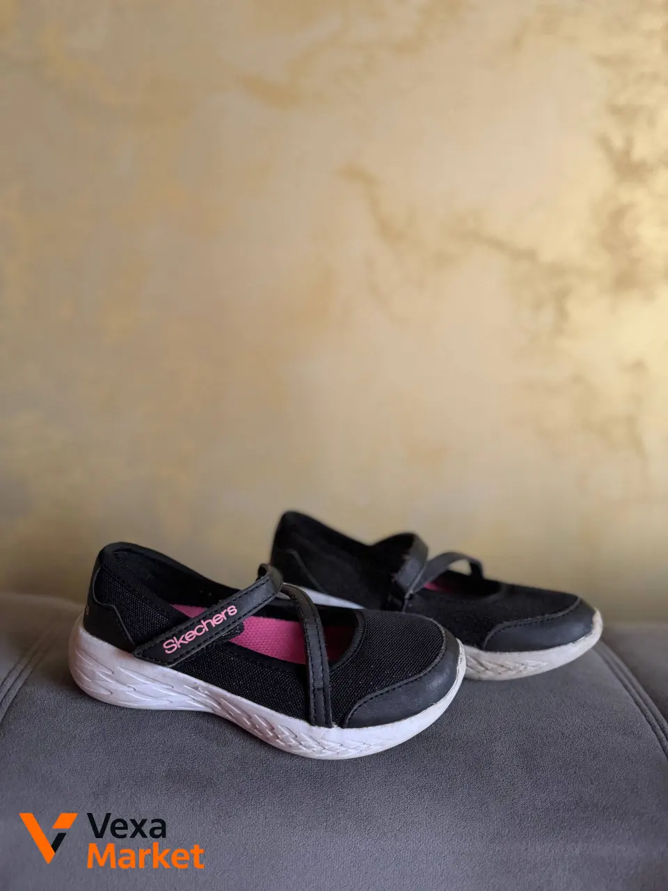 Кросівки Skechers чорні