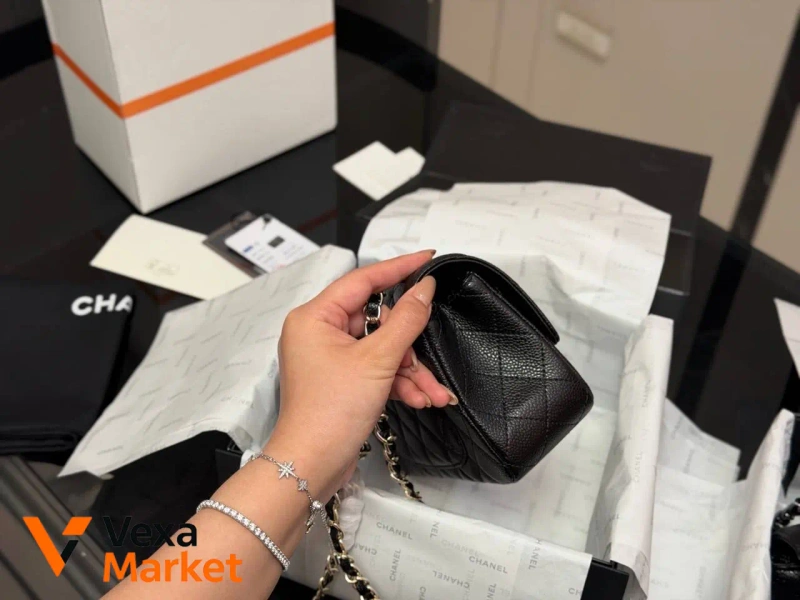 Chanel Classic сумка жіноча чорна зерниста шкіра — фото 6