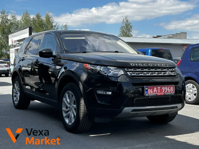 Land Rover Discovery Sport 2016 Бензин 2.0л Автомат Чорний — фото 2