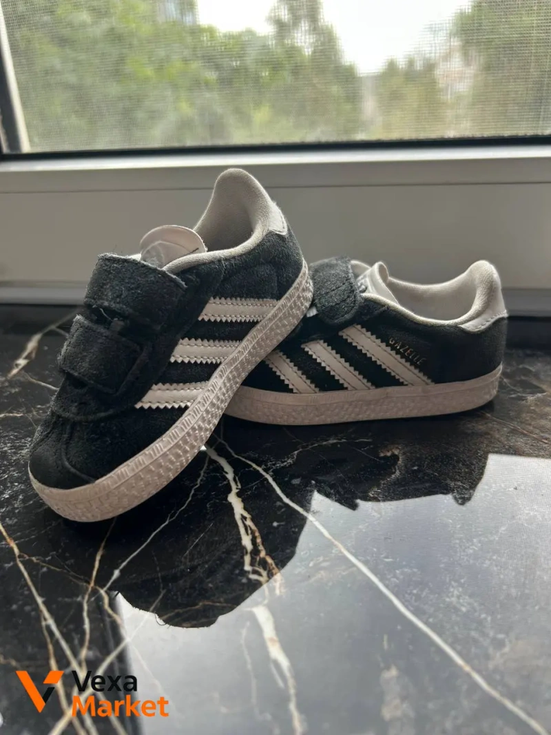 Дитячі кросівки Adidas Gazelle чорні — фото 3