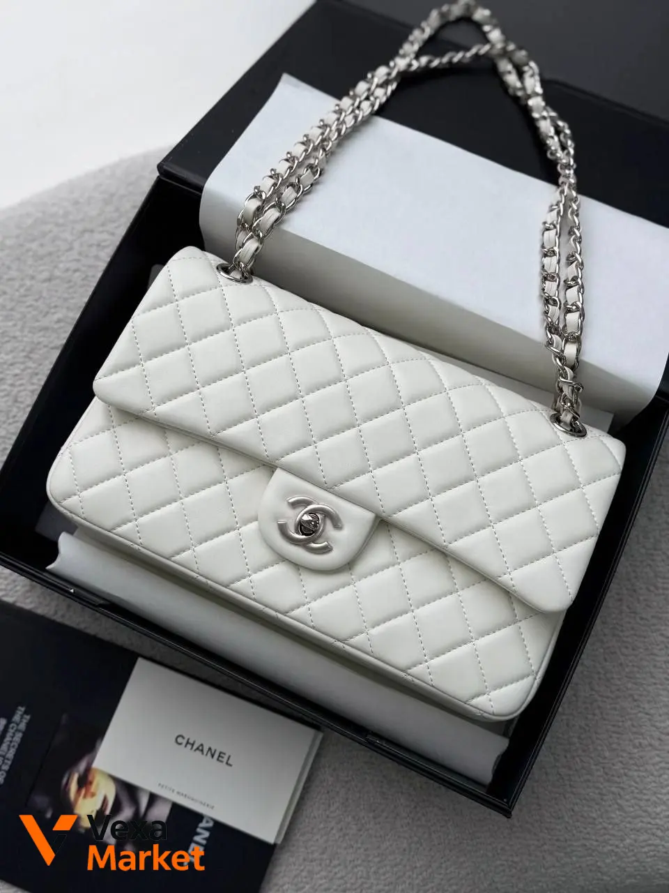 Класична сумка Chanel біла 15.5 * 25.5 * 6.5 cm