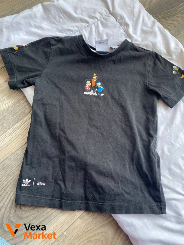 Дитяча футболка Adidas Disney чорна 3-4 роки