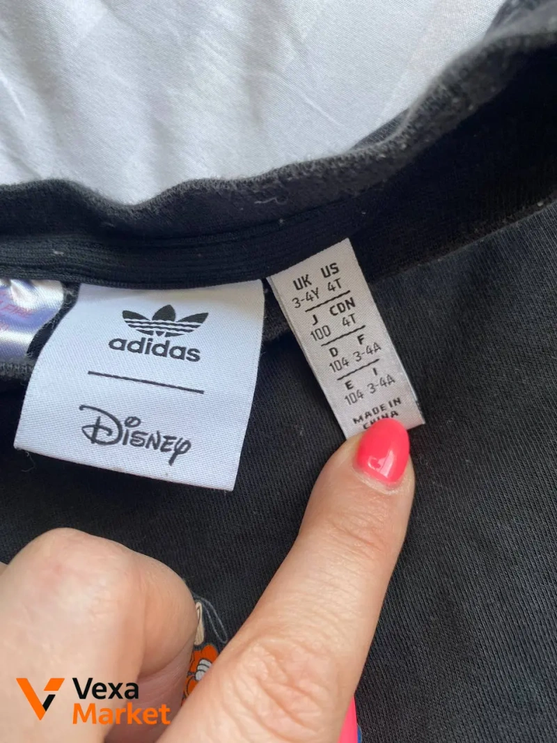Дитяча футболка Adidas Disney чорна 3-4 роки — фото 2