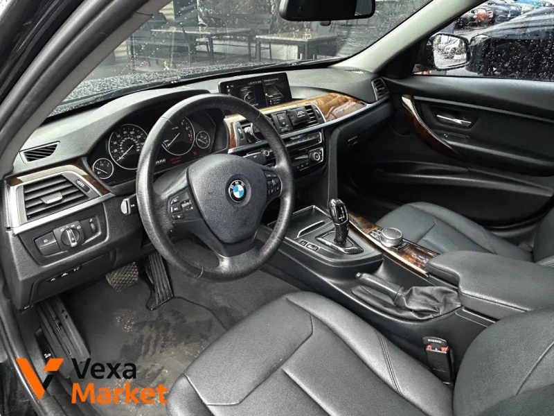 BMW 3 Series 2017 Чорний — фото 4